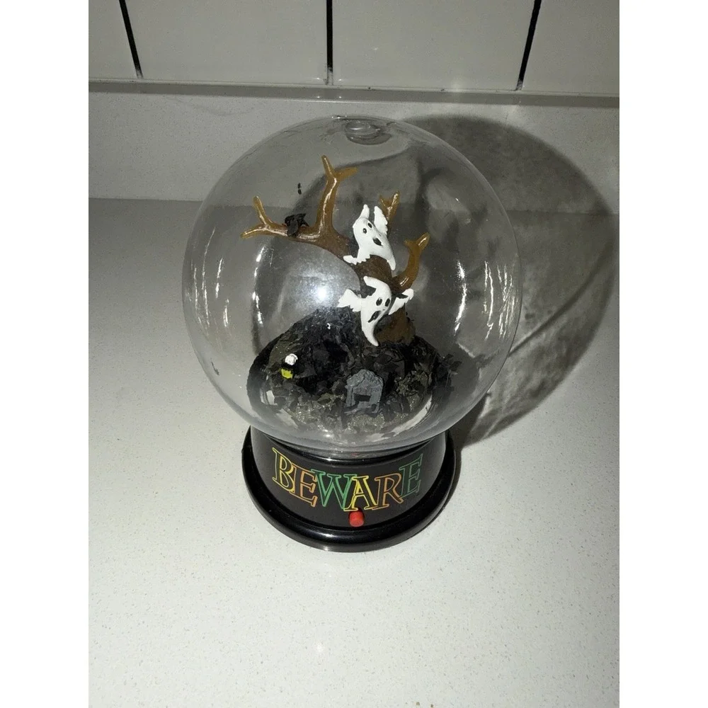 2012 Gemmy Halloween Globe Beware Cemetery Graveyard Ghosts Tornado WORKS! 6